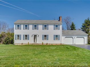 230 Farm Meadow Ln, Cheshire, CT 06410