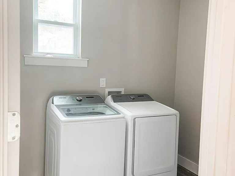 Laundry 2nd floor