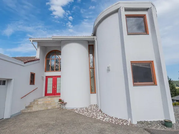 6722 Anzio Rd, North Cowichan, BC V9L 6C4