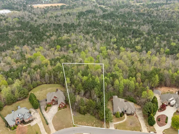 134 Jewell Cir #14, Bessemer, AL 35022