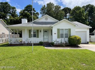 312 Foxhall Rd, Newport, NC 28570