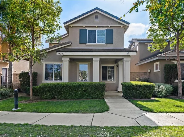 9783 Winterberry Dr, Riverside, CA 92503