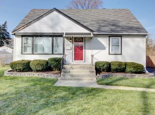 240 Macarthur Dr, Northlake, IL