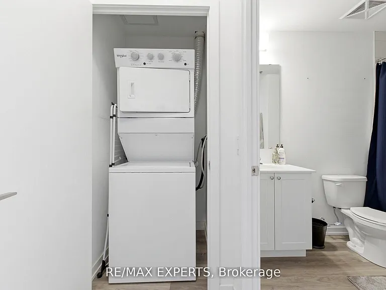 430 Essa Rd #325 — Photo 21