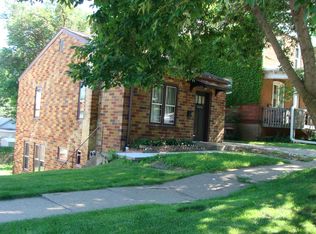 404 W 3rd St, Muscatine, IA 52761