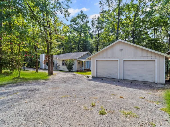 118 Finch Dr, Livingston, TX 77351