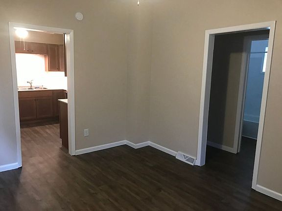 5th image of 1158 W 22nd St #2