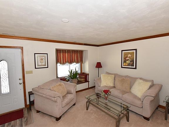 3rd image of 2059 Allison Dr