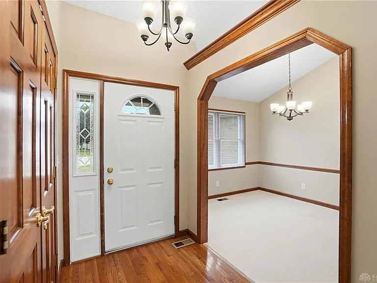 75 Myers Farm Ct — Photo 3