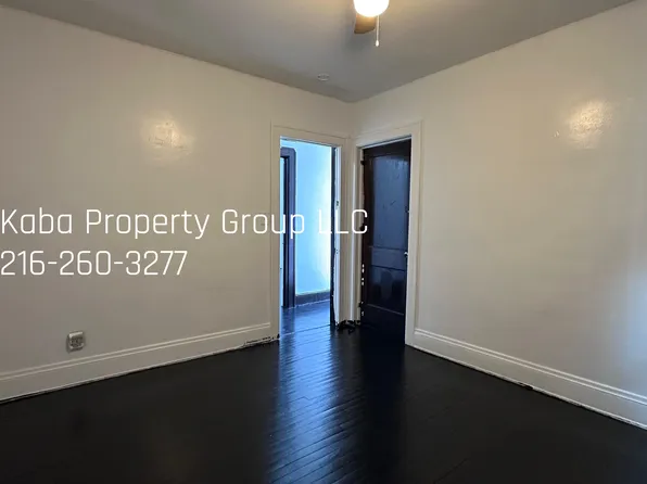 (undisclosed Address), Cleveland, OH 44109