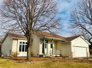 60 Alva Ct, Waconia, MN 55387