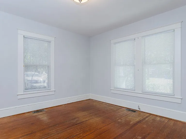 914B Bonham Ave — Photo 22
