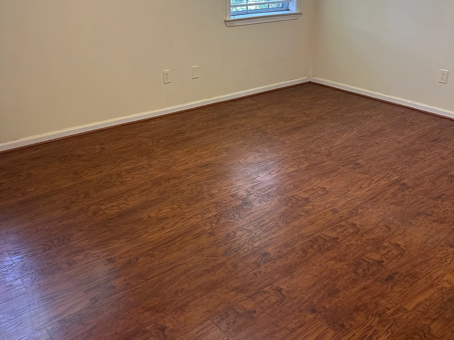4 bed, 1700 sqft, $1,600 — Photo 4