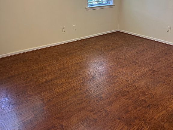 4th image of 2620 Streetman Cir
