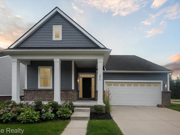 298 Wright St, Wixom, MI 48393