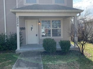 333 Popp Ave #B, Sellersburg, IN 47172