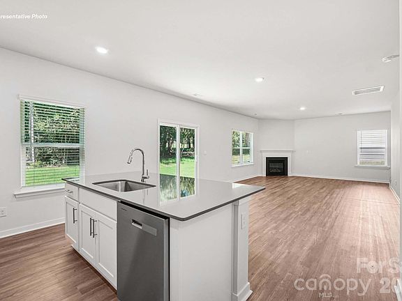 7th image of this home