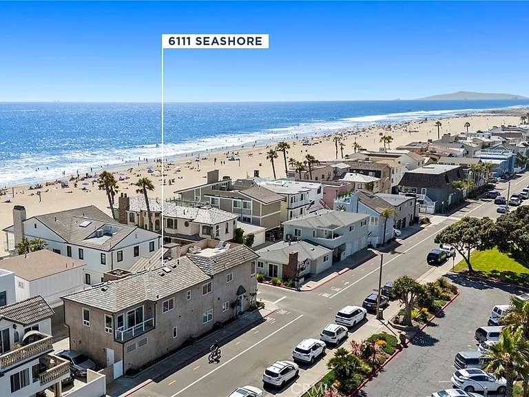 6111 Seashore Dr — Photo 39