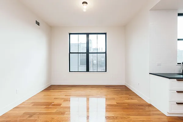Rented by Nooklyn NYC LLC | media 85