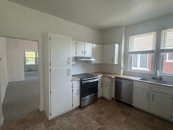 2nd image of 3929 Spencer Ave #2