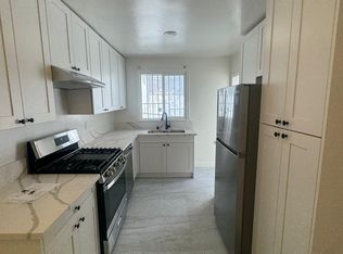 825 N Alta Vista Blvd #825, Los Angeles, CA 90046