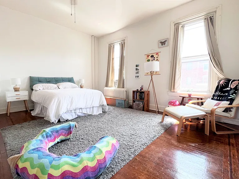 2819 W Girard Ave #2F — Photo 3