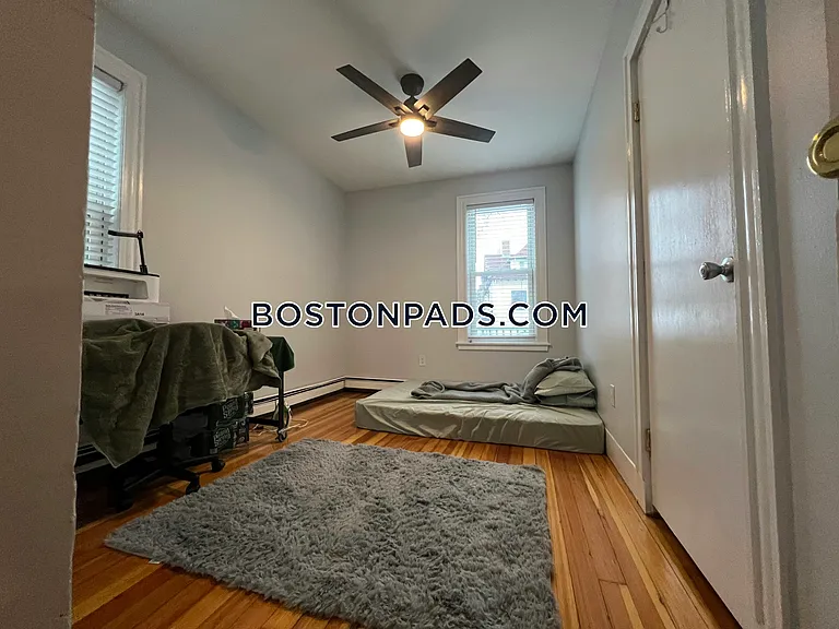 24 Farrington Ave #1 — Photo 43