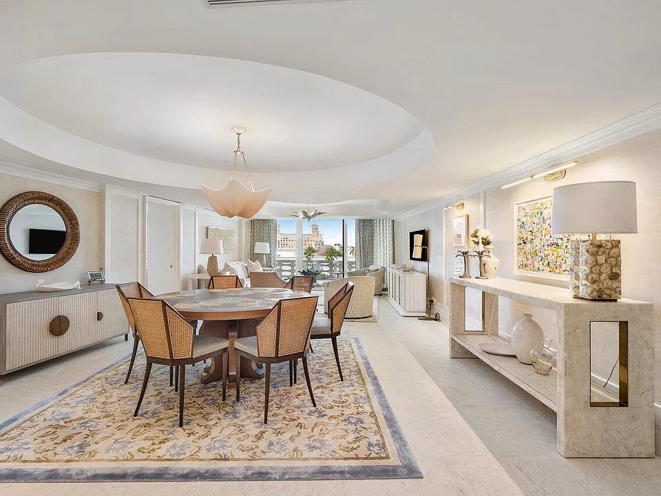 130 Sunrise Ave #616