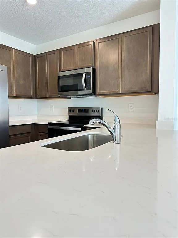 Building Photo - 31206 Midnight Sun Way