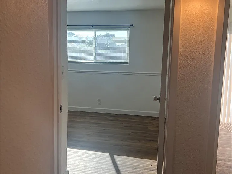 133 Francesca Dr — Photo 38