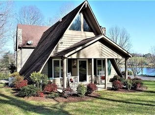 2396 Dry Ponds Rd, Granite Falls, NC 28630