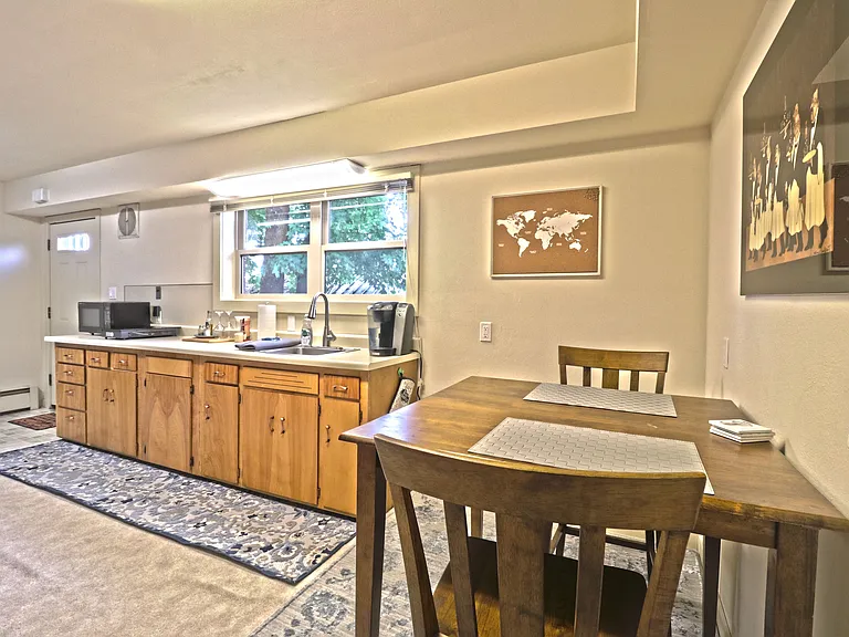 2051 Melrose St #1 — Photo 2