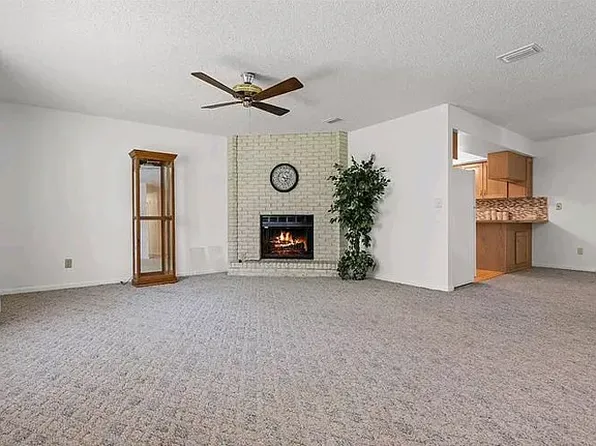 3757 NW Huntsboro St #103, Lake City, FL 32055
