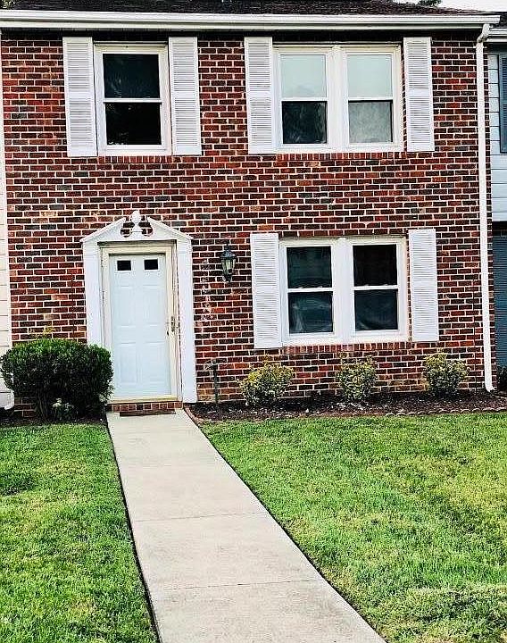 1st image of 9618 Greenmeadow Cir