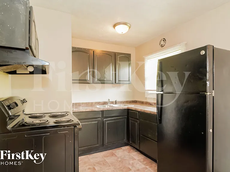 4331 Bertrand Rd — Photo 6