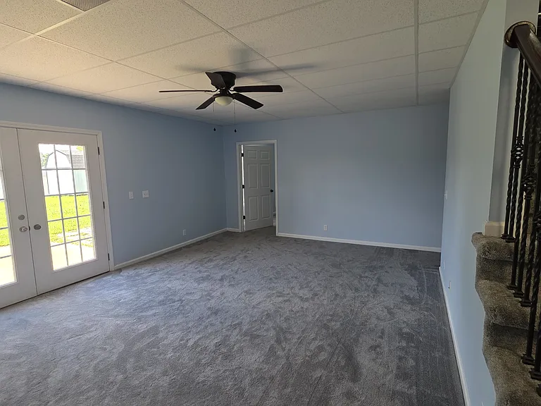 1186 Castlewood Dr — Photo 28