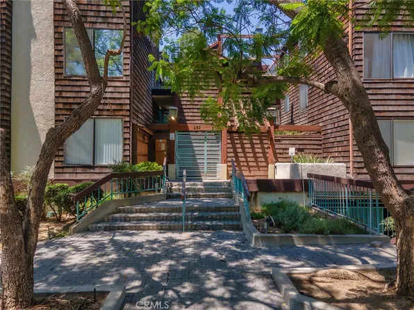 301 N Belmont St APT 105, Glendale, CA 91206