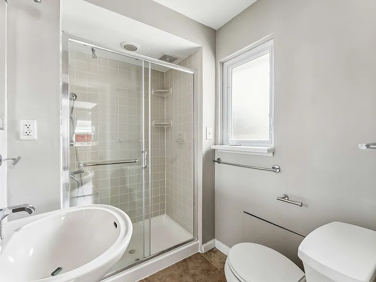 3503 Maple Ct — Photo 31