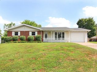 2534 Lynnwood Dr, Cape Girardeau, MO 63701