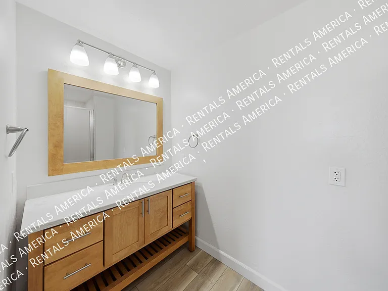 2302 N Central Ave #409 — Photo 20