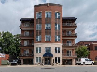 851-17 W 4th St, Winston Salem, NC 27101