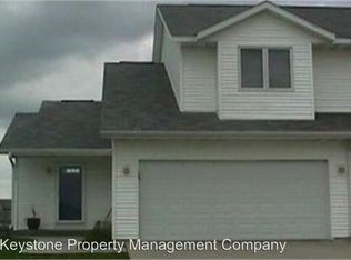 487 Sugar Creek Ln, North Liberty, IA 52317