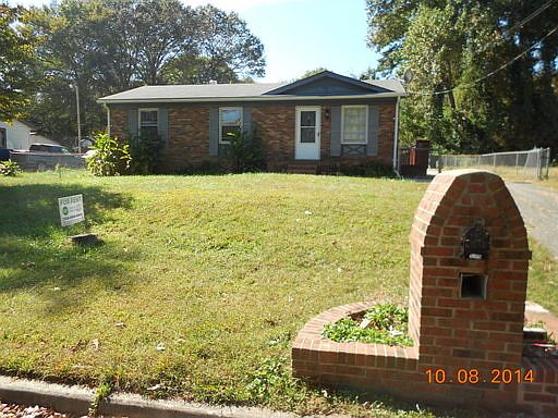1st image of 1015 Parkview Dr