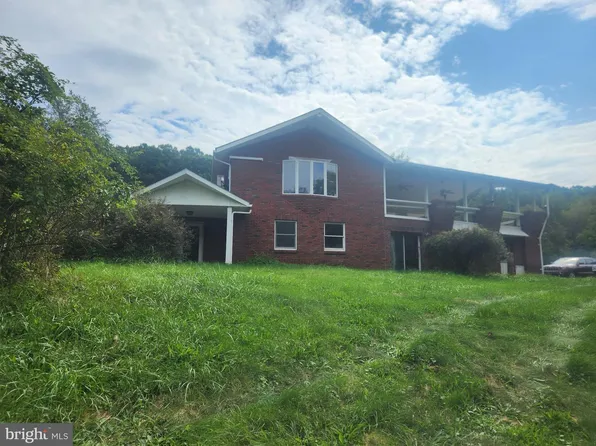 17059 Smith Valley Rd, Mapleton Depot, PA 17052