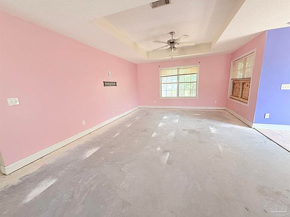 3rd image of 4042 Jacaranda Trc