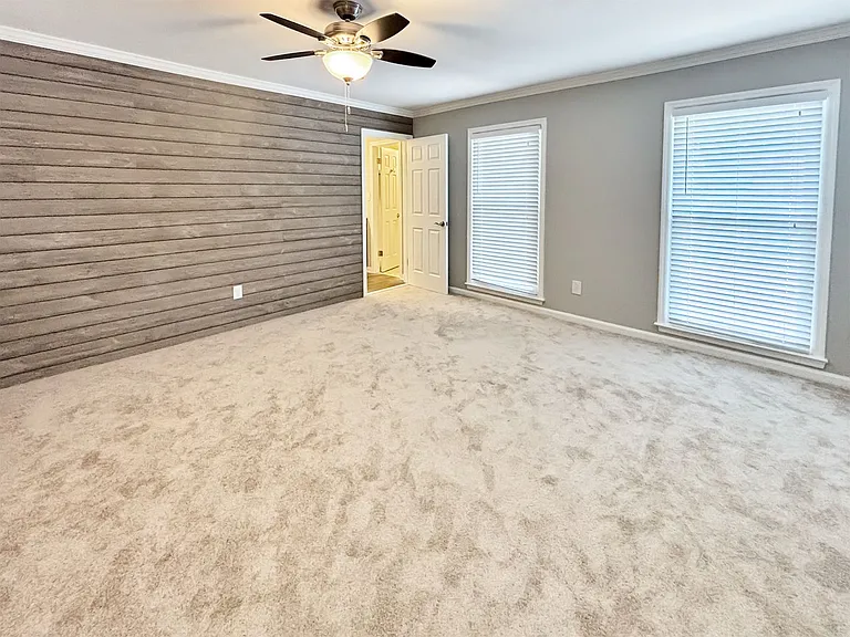 5030 Meadow Ln — Photo 17