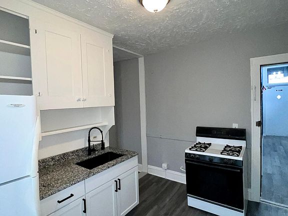 2nd image of 3341 W 105th St APT 2