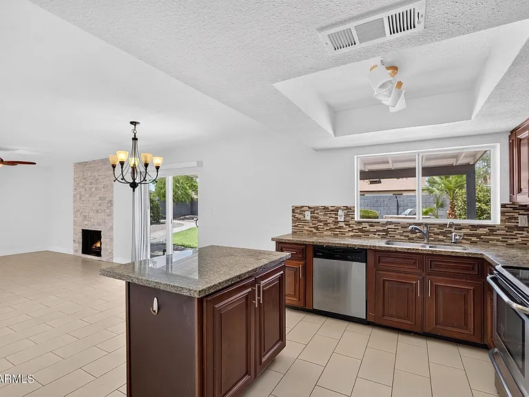8832 E Lupine Ave — Photo 14