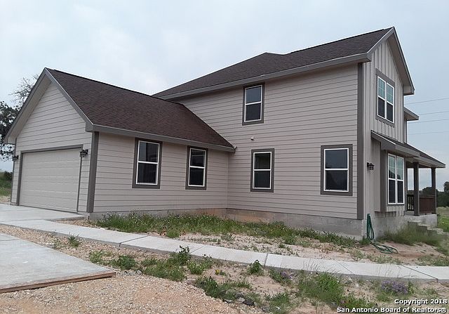 1st image of 402 Shady Ln