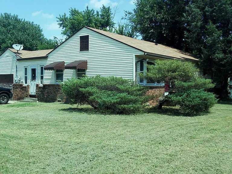 7303 E Jasper St — Photo 3